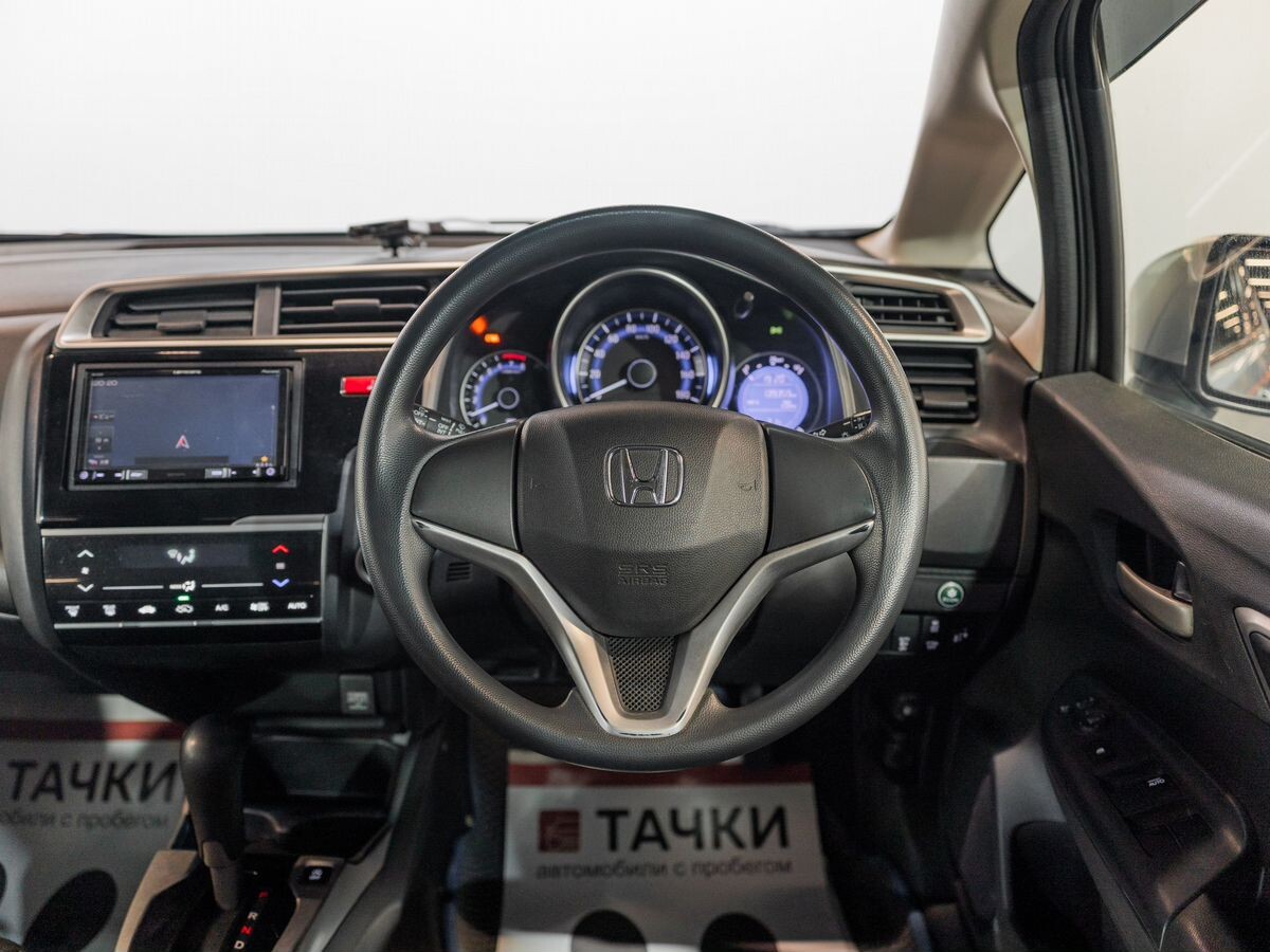 Honda Fit 2016 - фото автомобиля