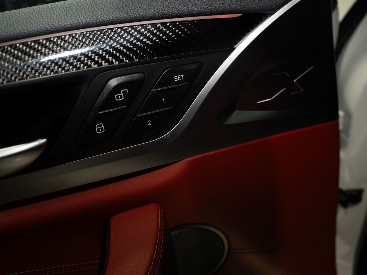 BMW X4 M 2020 - фото автомобиля