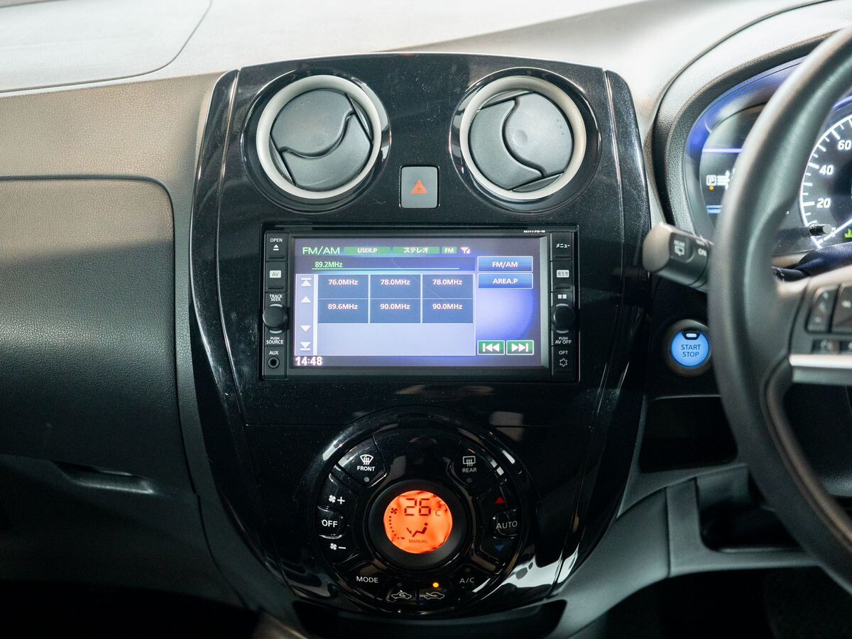 Nissan Note 2017 - фото автомобиля