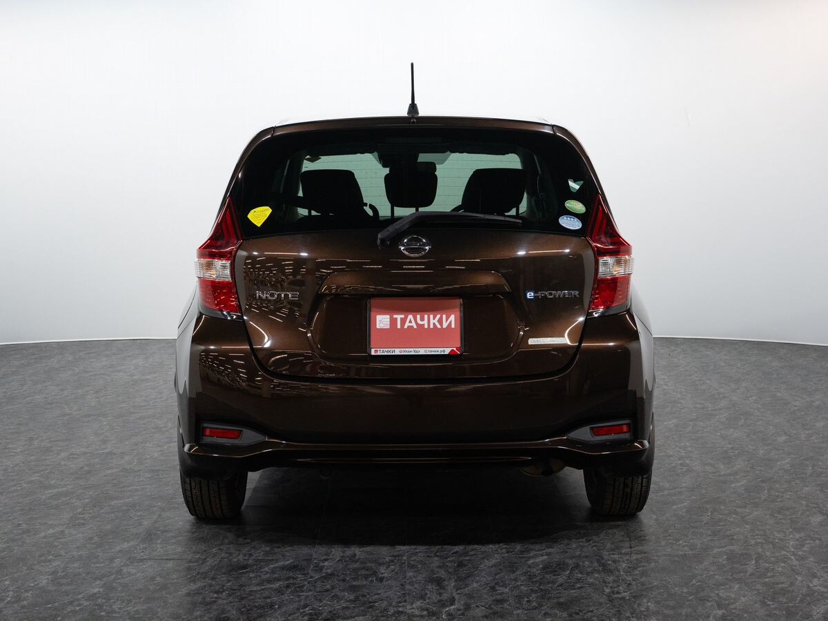 Nissan Note 2017 - фото автомобиля