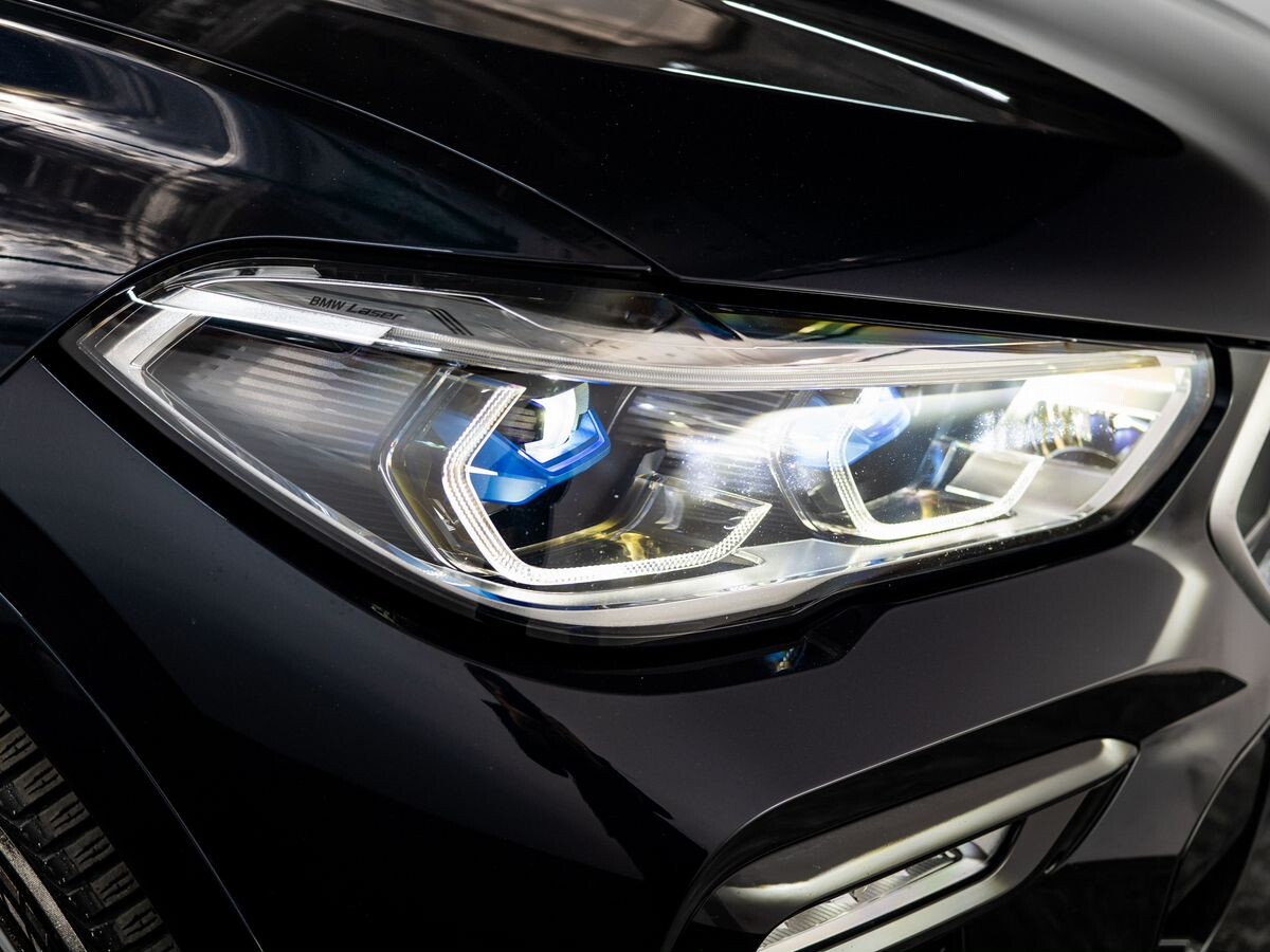 BMW X6 2021 - фото автомобиля