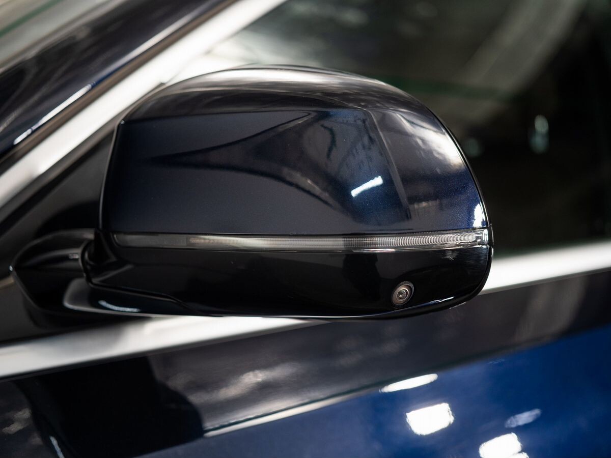 BMW X6 2021 - фото автомобиля