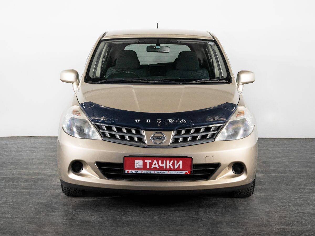 Nissan Tiida 2009 - фото автомобиля