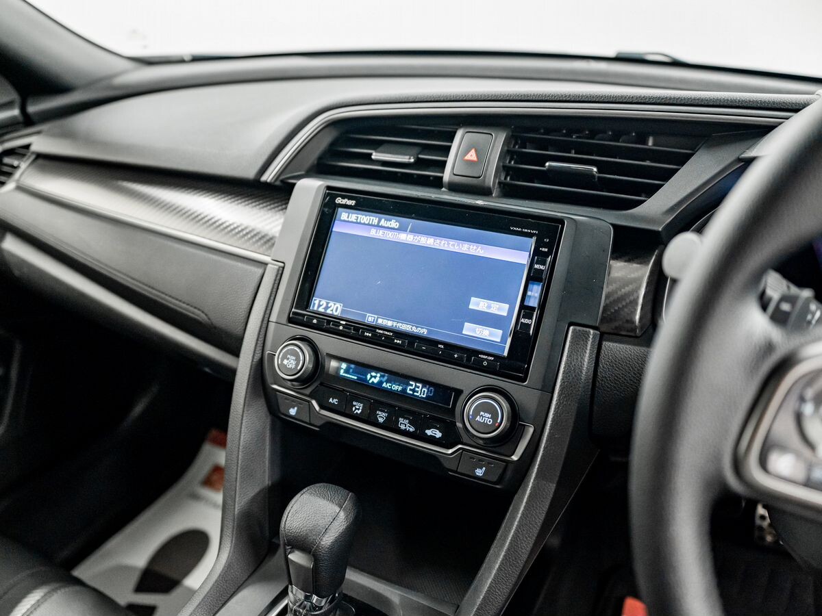 Honda Civic 2018 - фото автомобиля