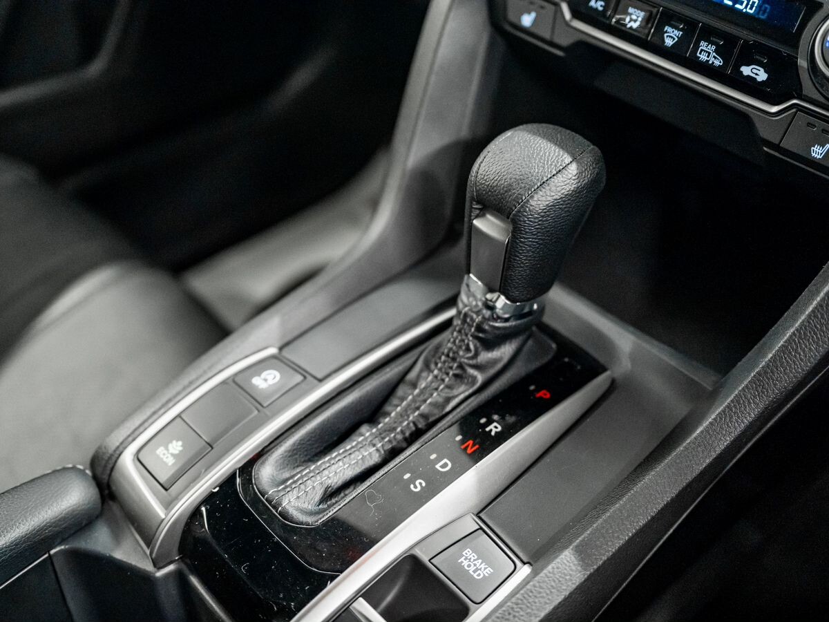 Honda Civic 2018 - фото автомобиля