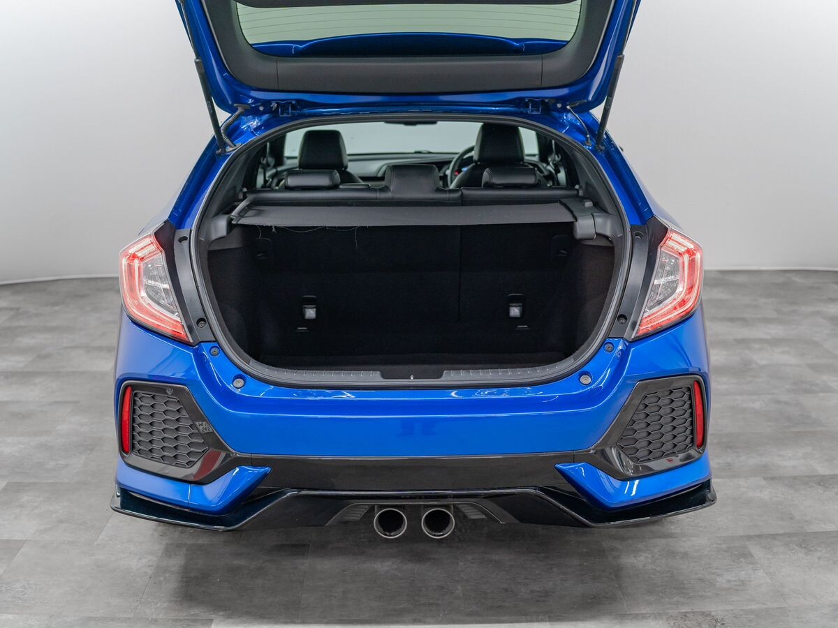 Honda Civic 2018 - фото автомобиля