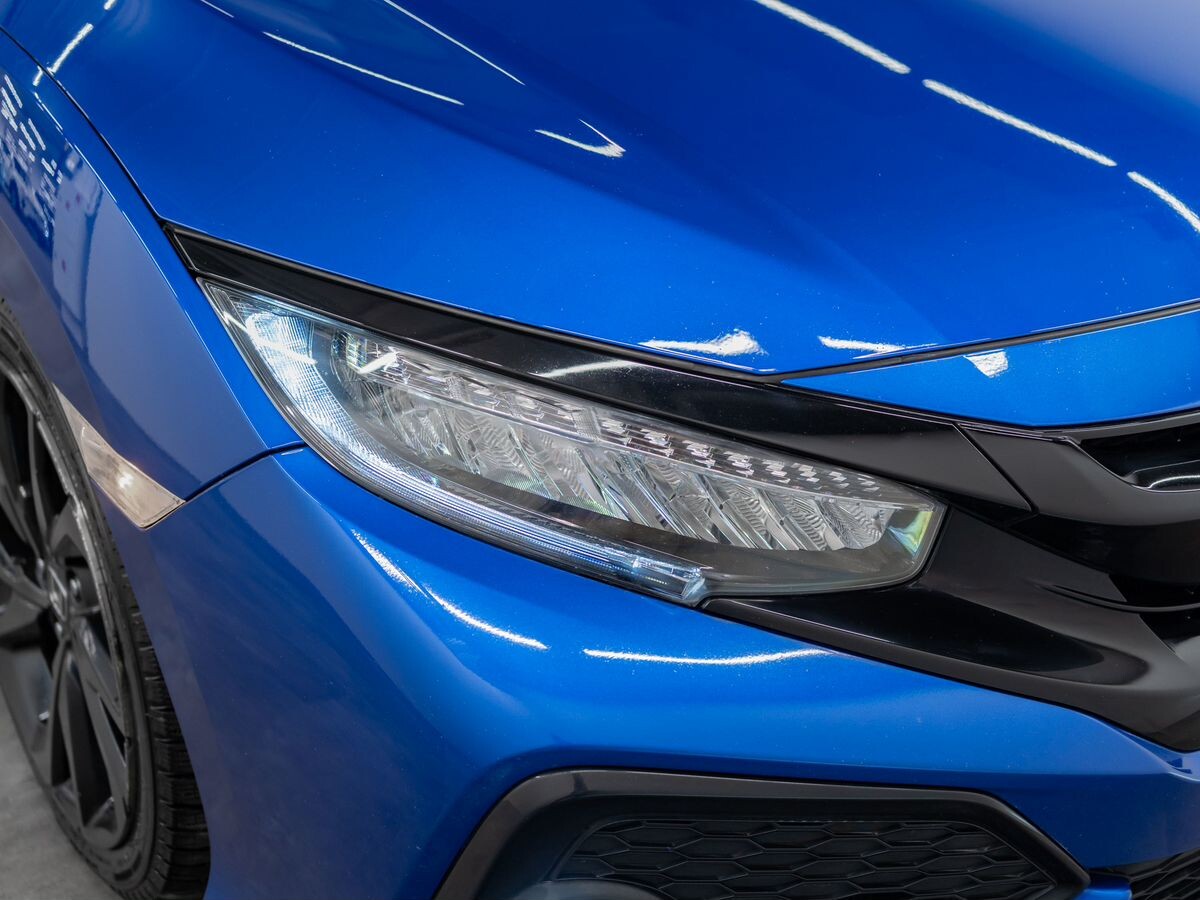 Honda Civic 2018 - фото автомобиля