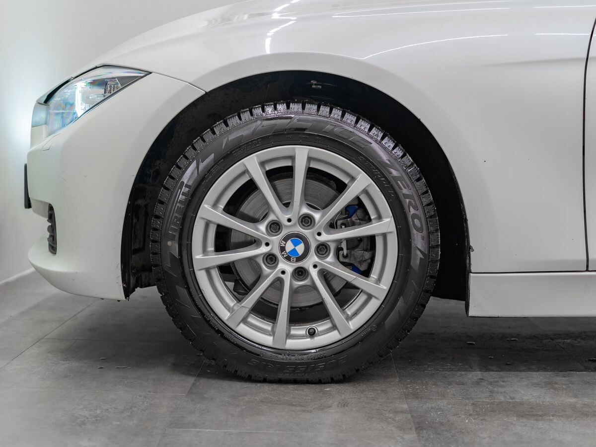 BMW 3 серии 2013 - фото автомобиля