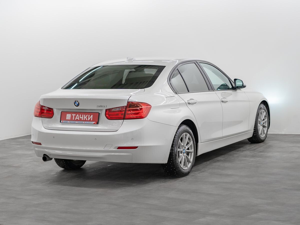 BMW 3 серии 2013 - фото автомобиля