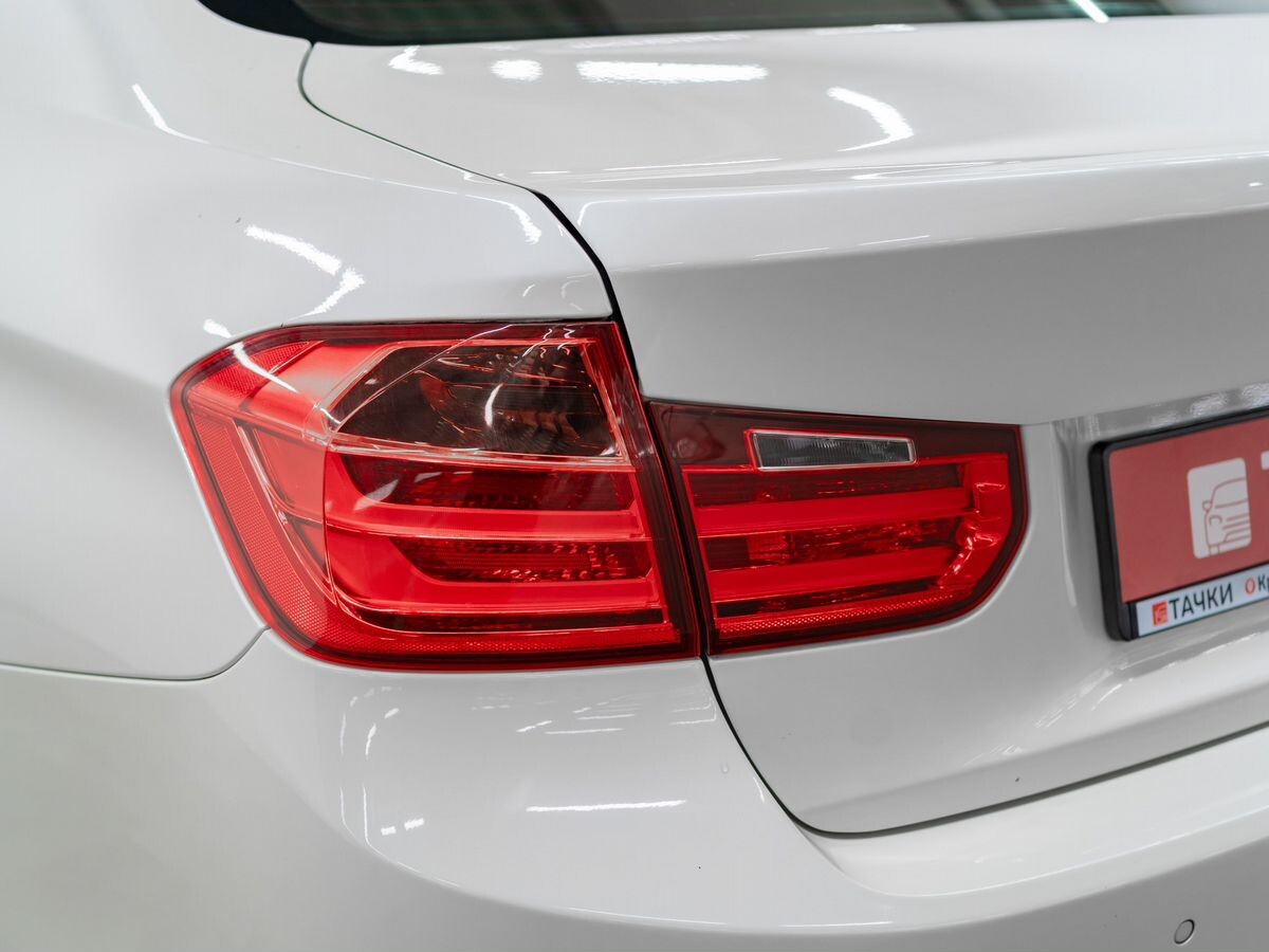 BMW 3 серии 2013 - фото автомобиля