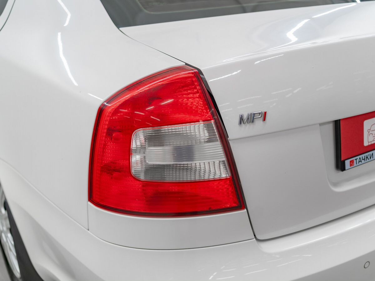 Skoda Octavia 2012 - фото автомобиля