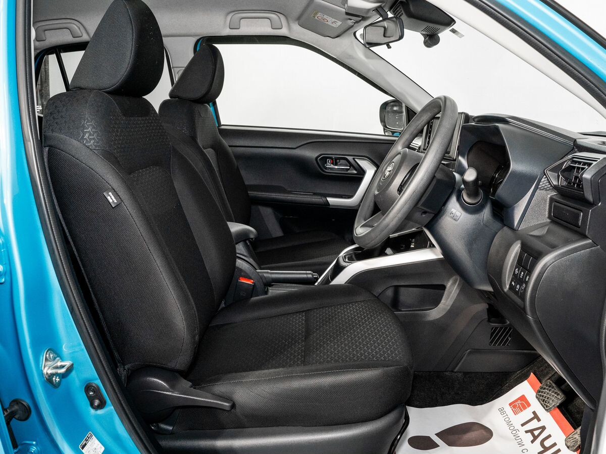 Toyota Raize 2020 - фото автомобиля