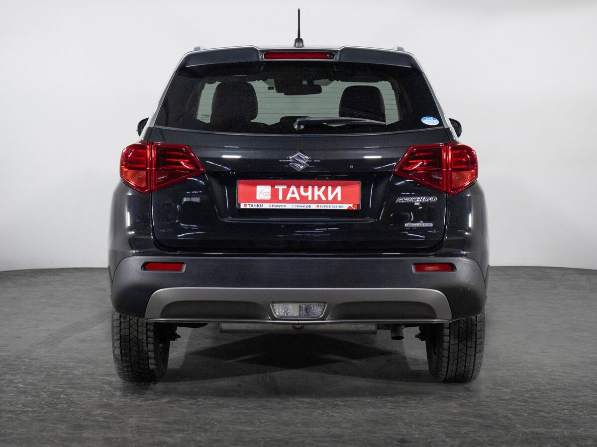 Suzuki Escudo 2020 - фото автомобиля