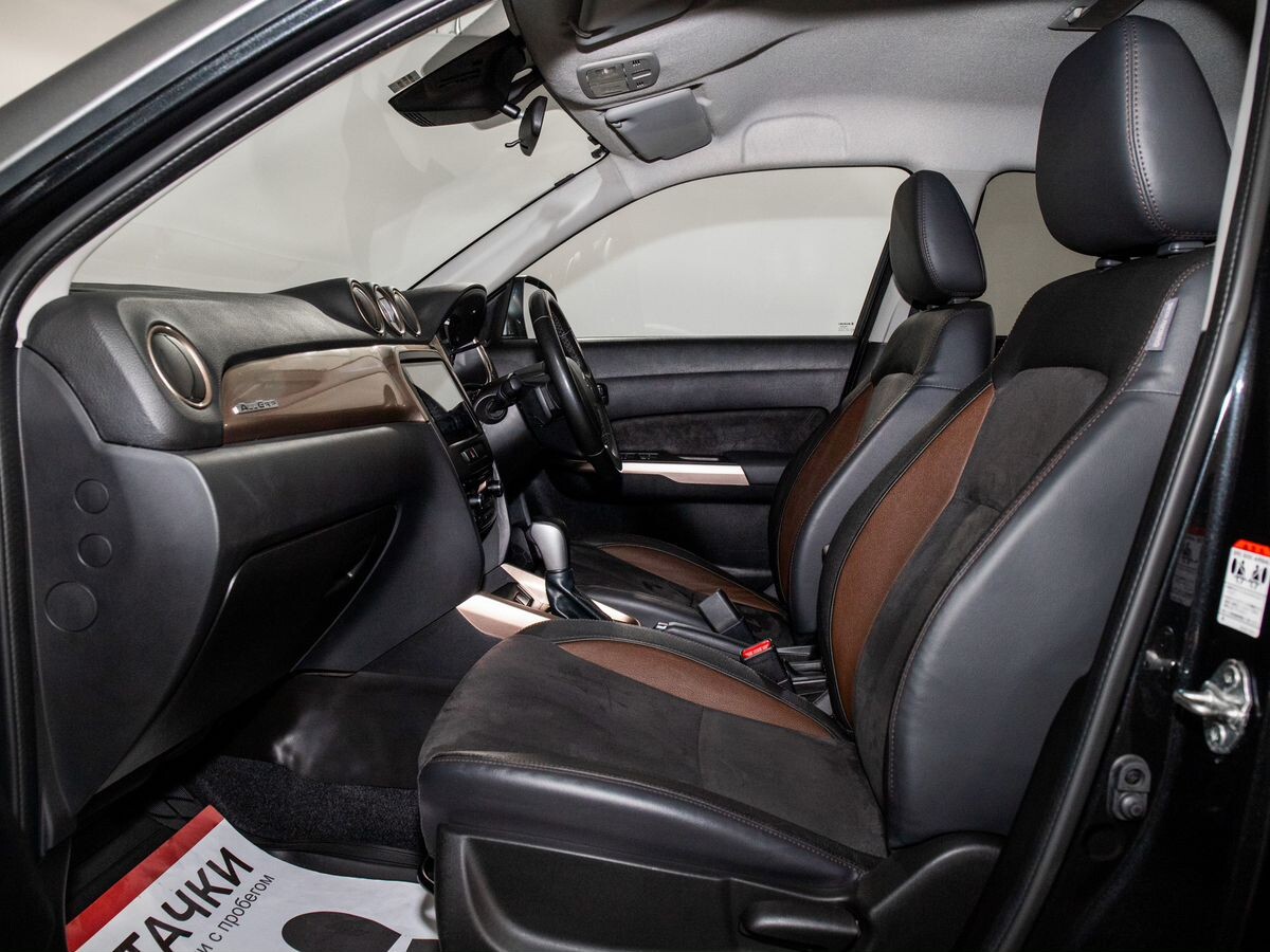 Suzuki Escudo 2020 - фото автомобиля