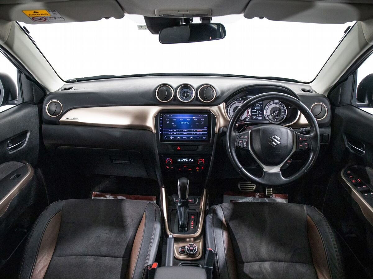 Suzuki Escudo 2020 - фото автомобиля