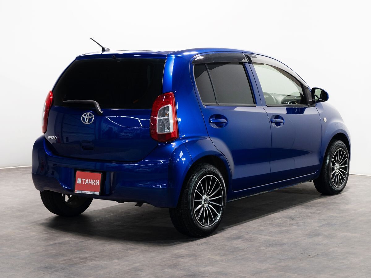 Toyota Passo 2015 - фото автомобиля