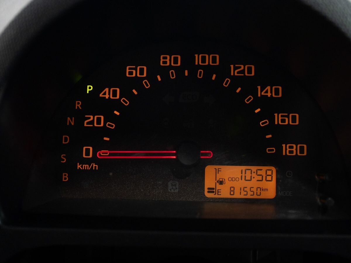 Toyota Passo 2015 - фото автомобиля