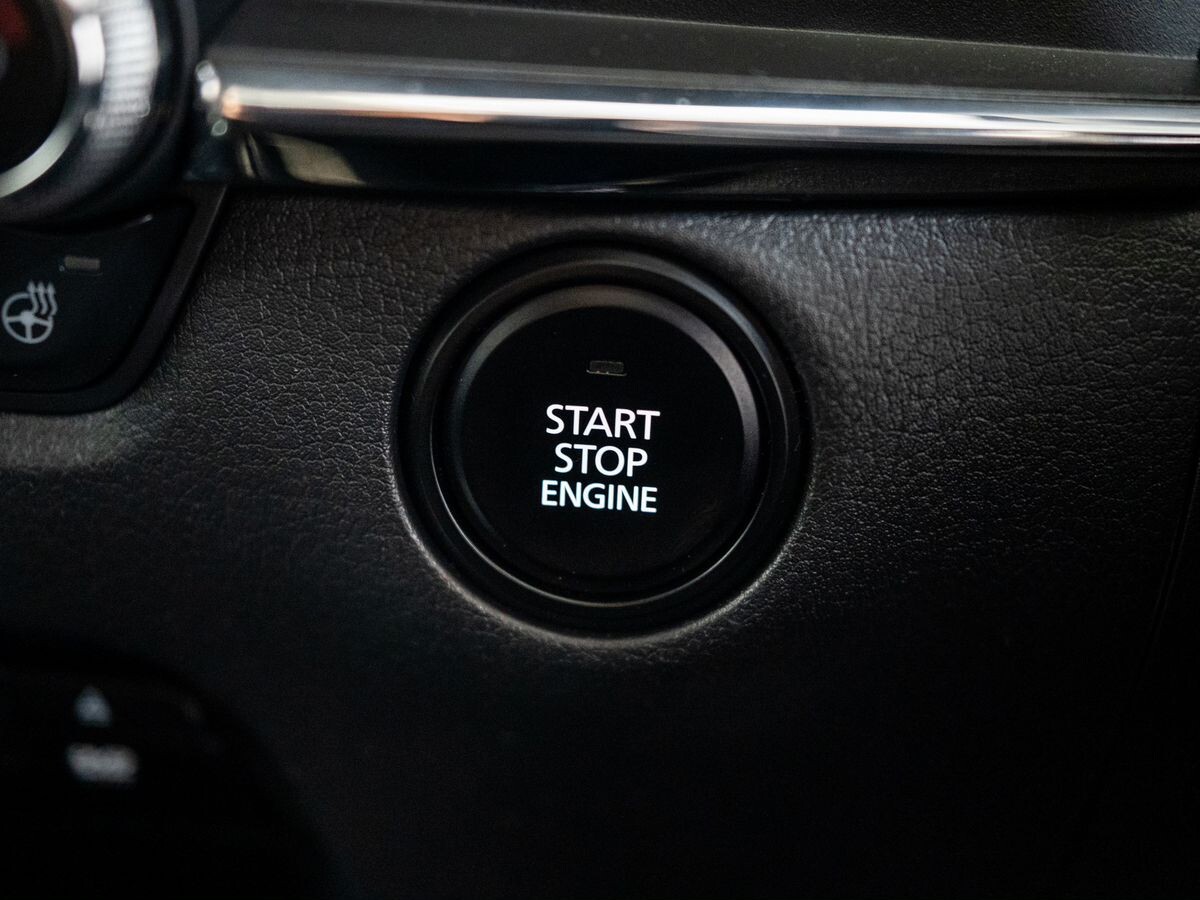 Mazda CX-30 2019 - фото автомобиля