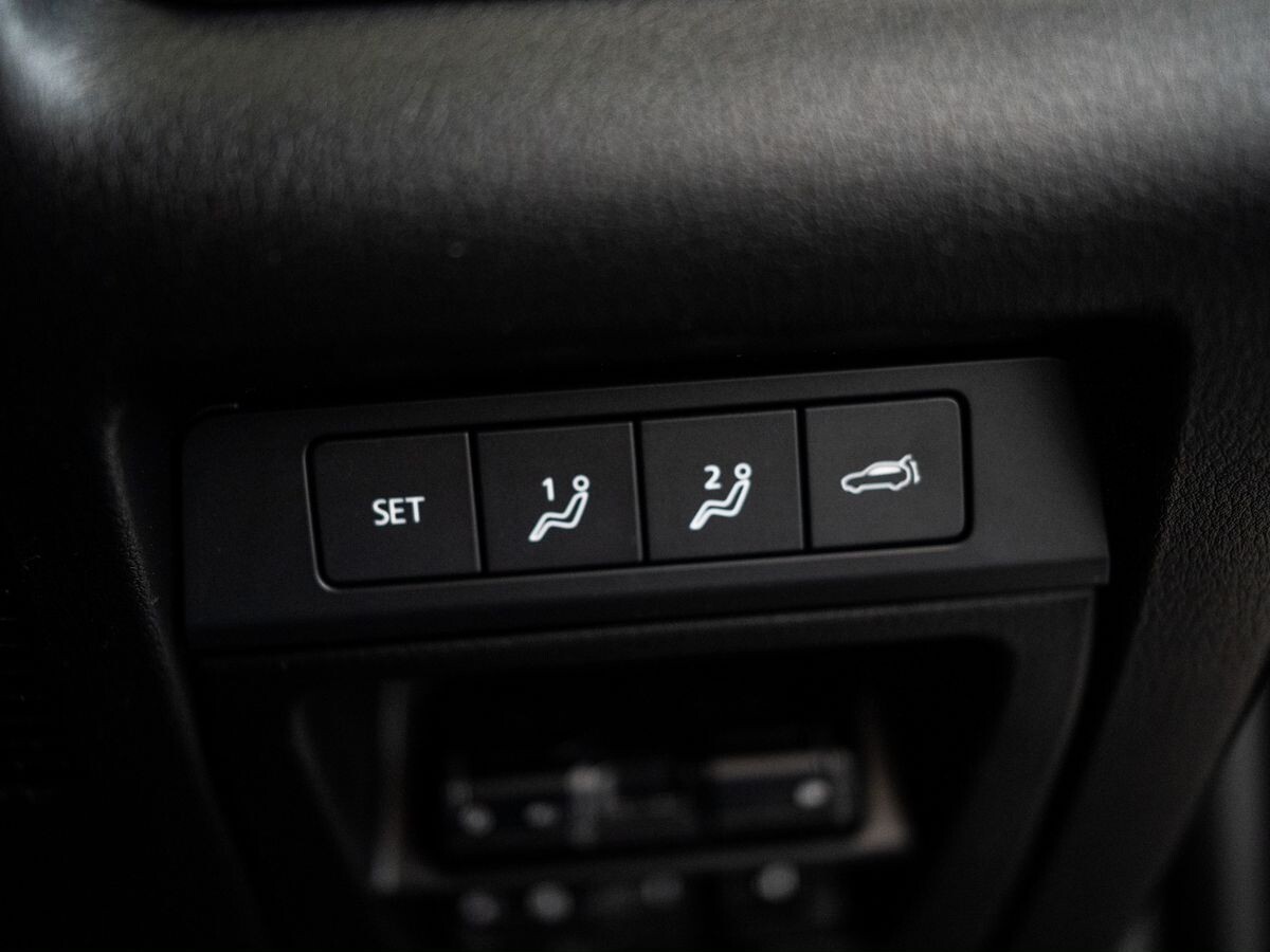 Mazda CX-30 2019 - фото автомобиля