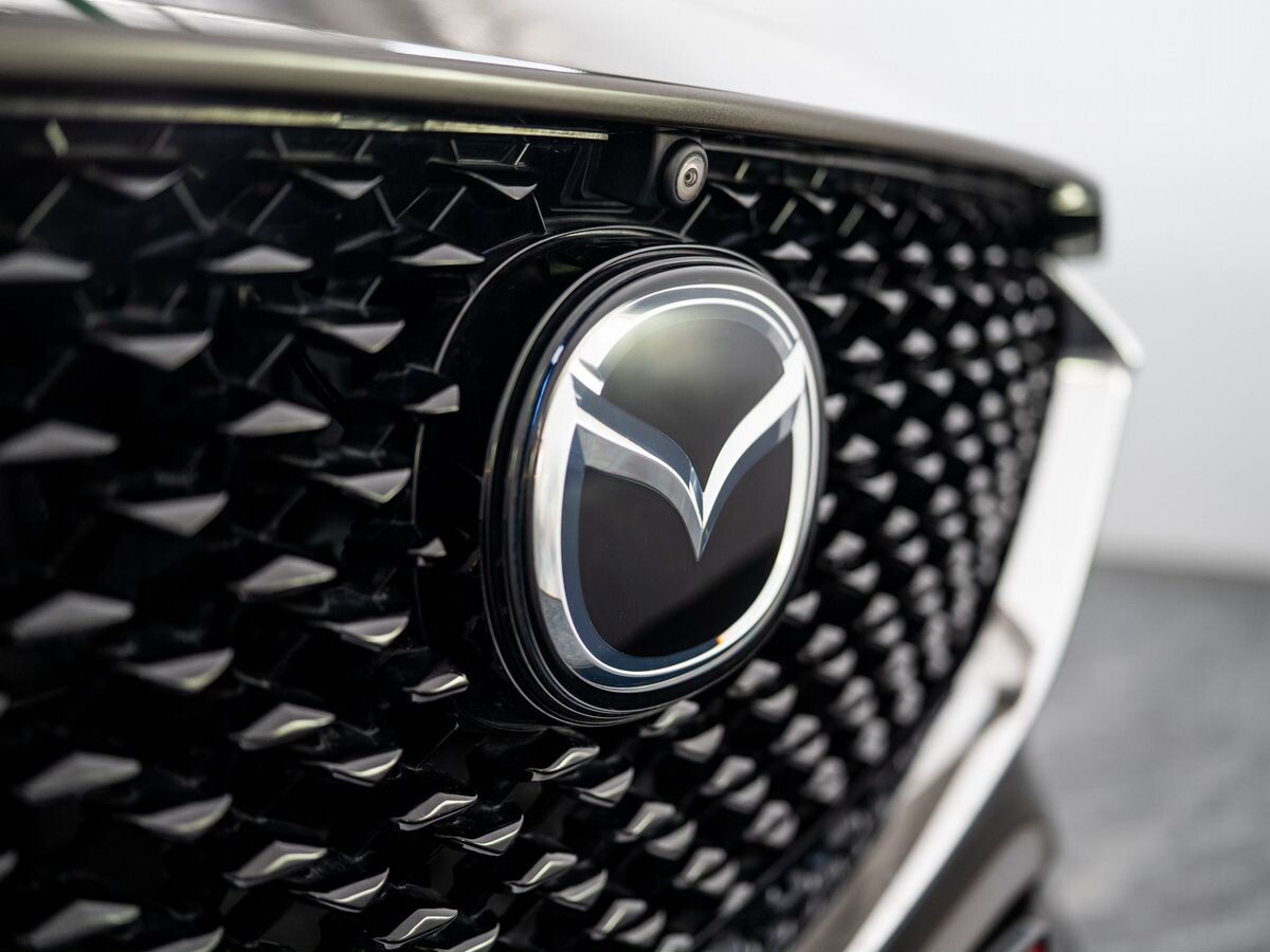 Mazda CX-30 2019 - фото автомобиля