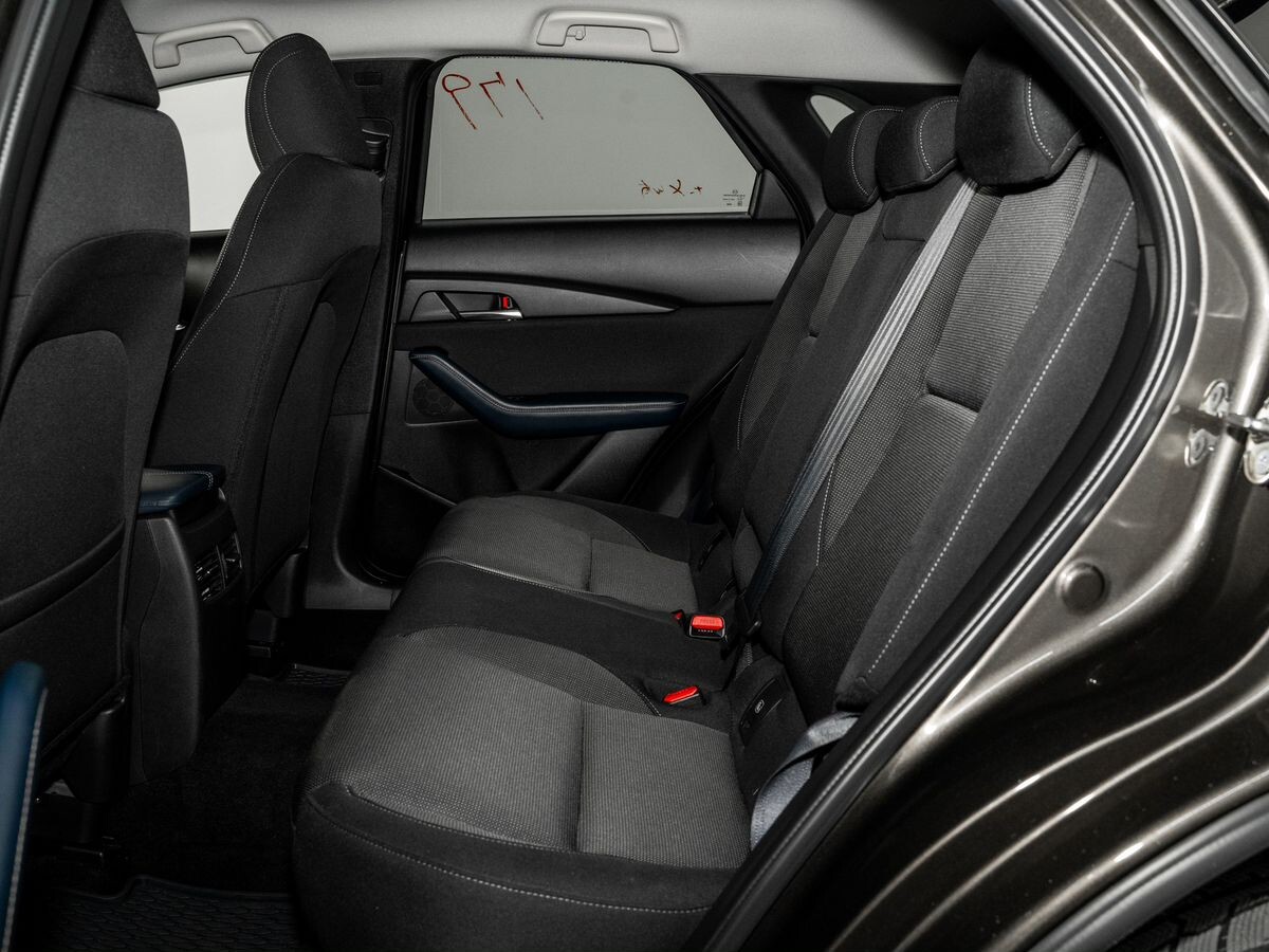 Mazda CX-30 2019 - фото автомобиля