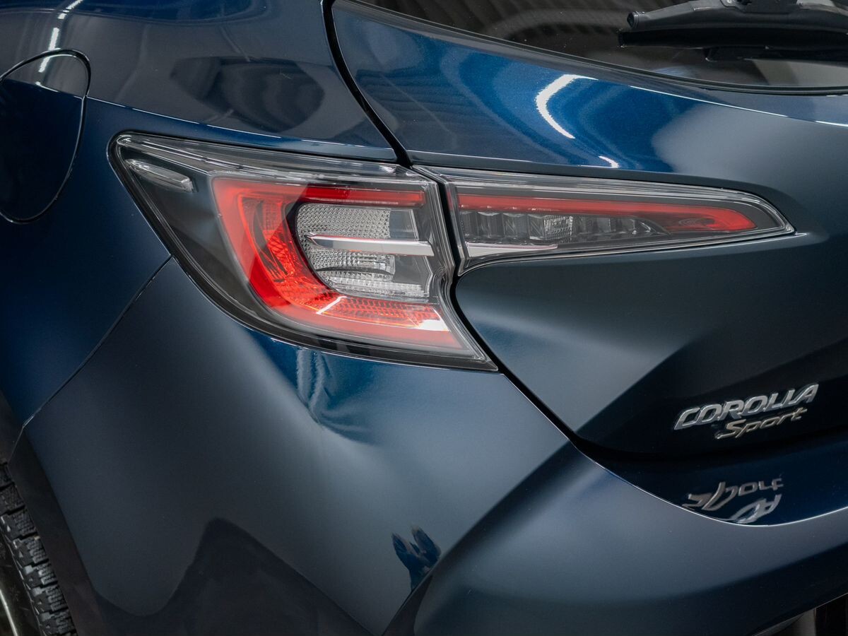 Toyota Corolla 2019 - фото автомобиля