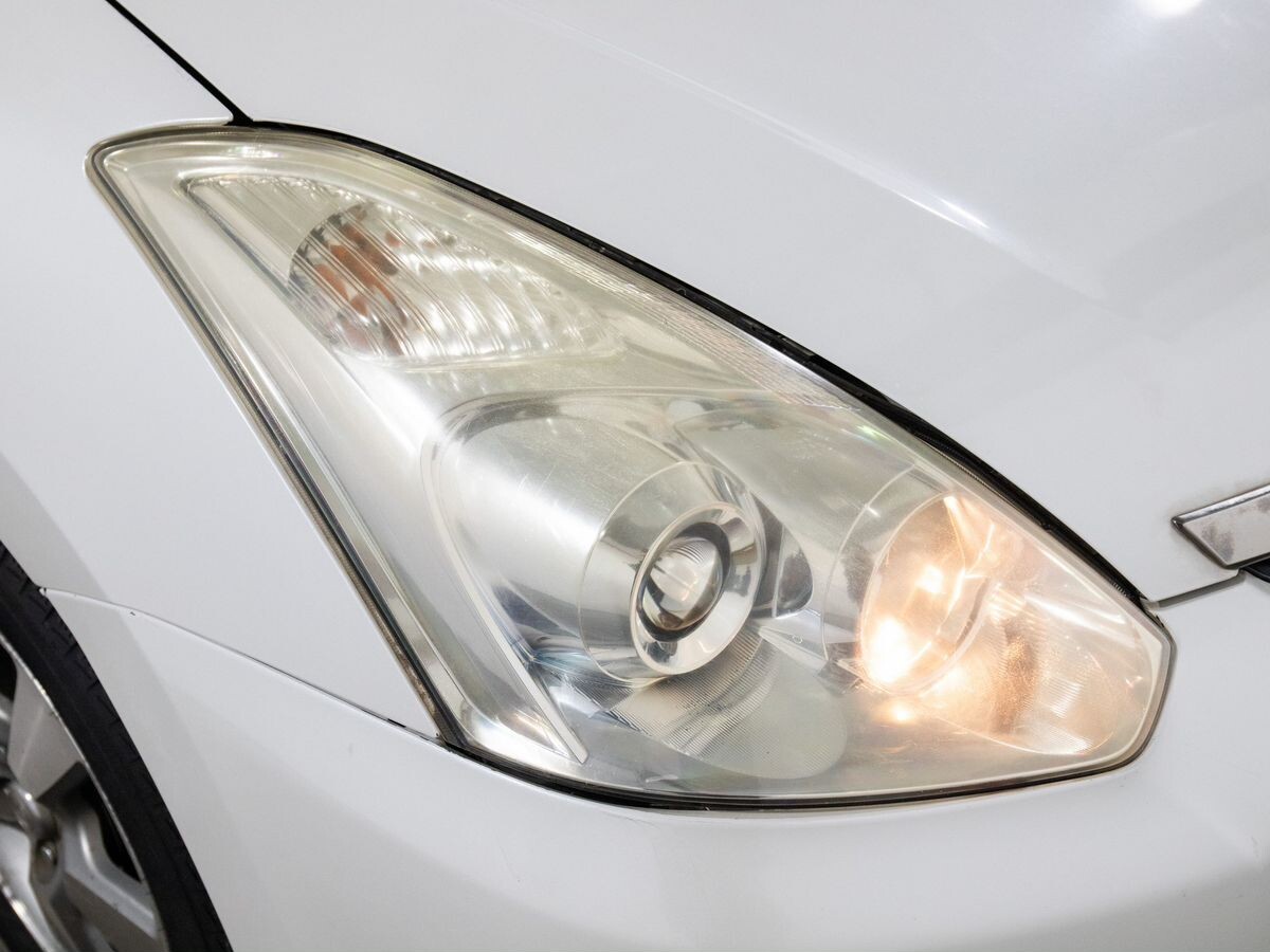 Toyota Wish 2003 - фото автомобиля