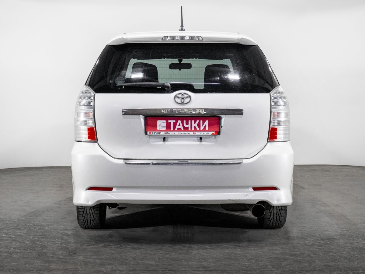 Toyota Wish 2003 - фото автомобиля