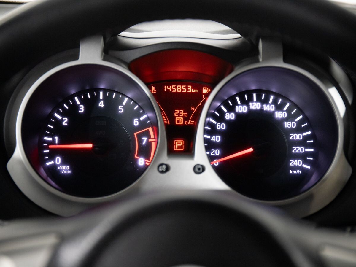 Nissan Juke 2014 - фото автомобиля