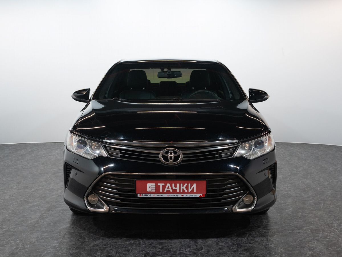 Toyota Camry 2015 - фото автомобиля