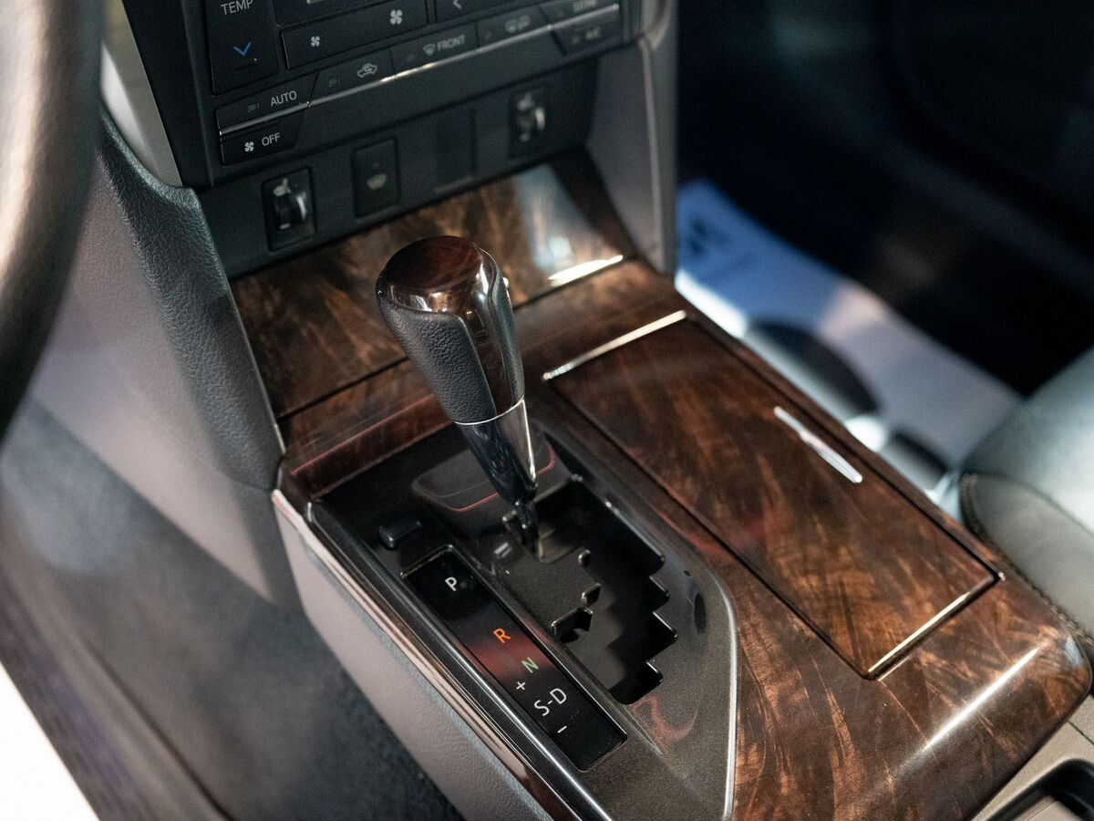 Toyota Camry 2015 - фото автомобиля