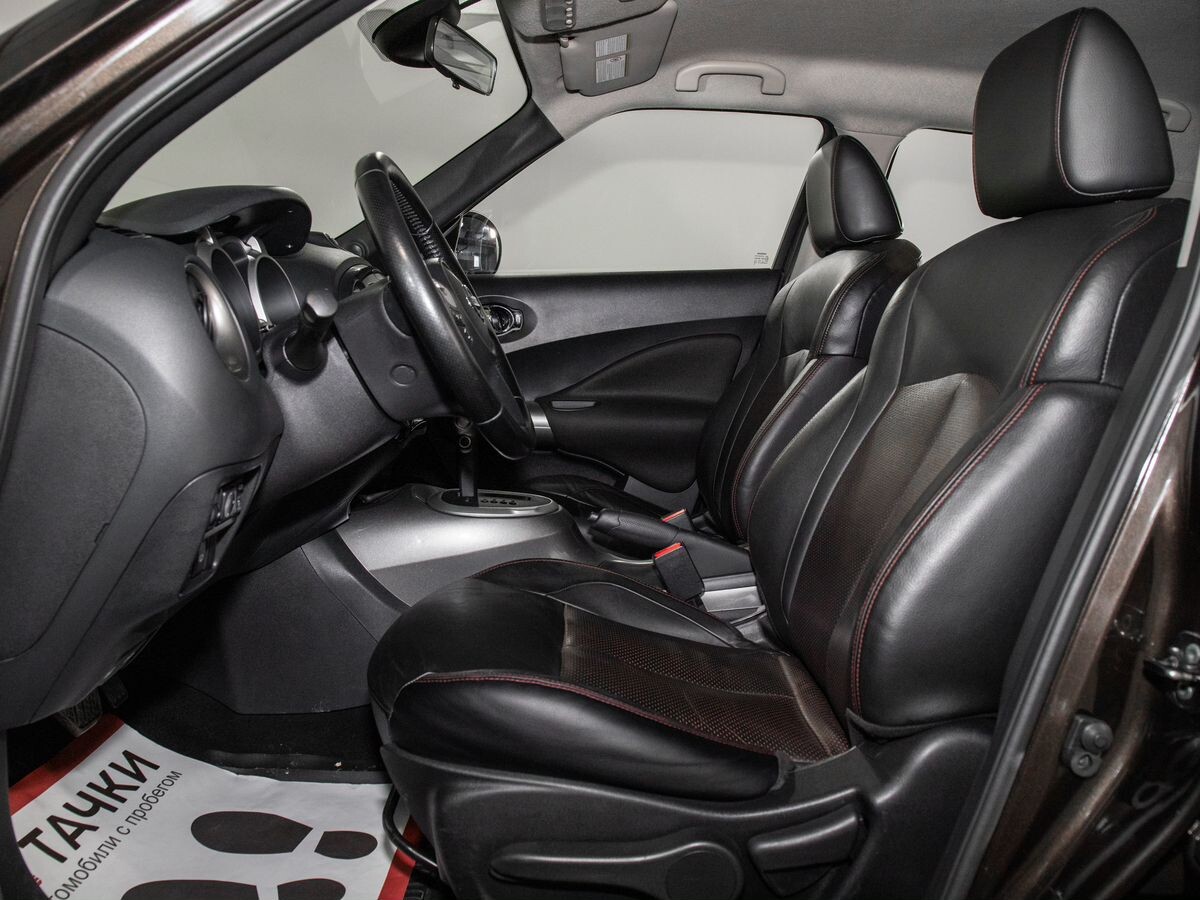 Nissan Juke 2012 - фото автомобиля