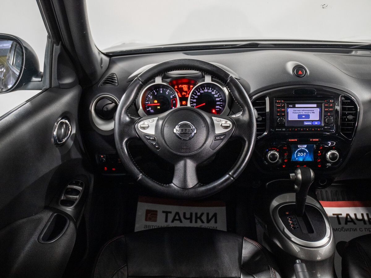 Nissan Juke 2012 - фото автомобиля