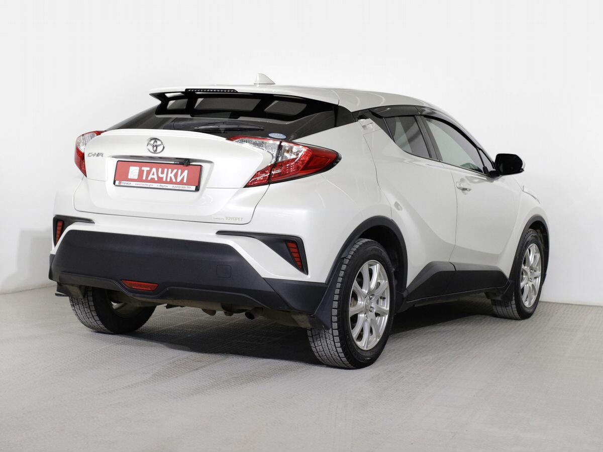 Toyota C-HR 2019 - фото автомобиля