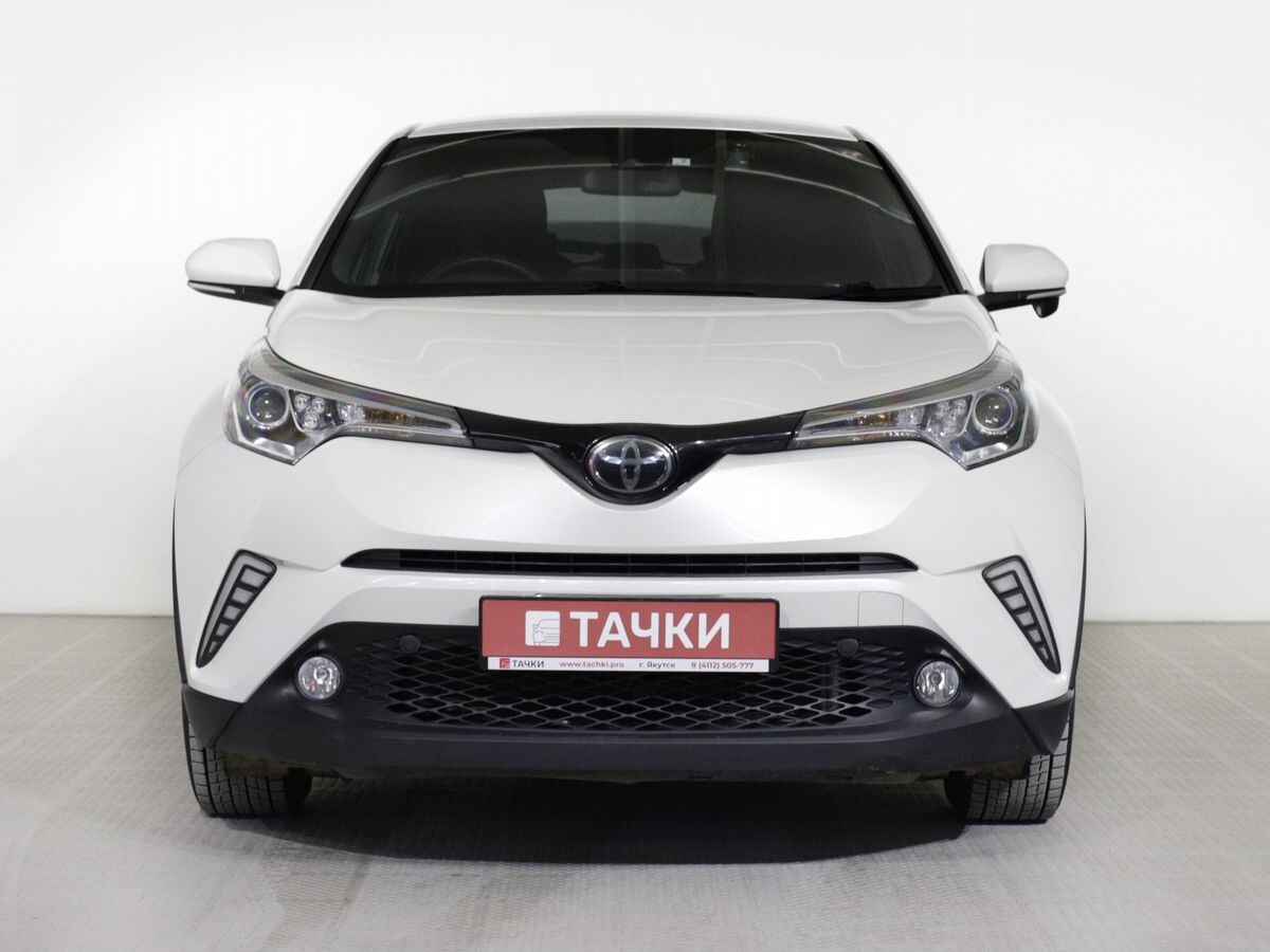 Toyota C-HR 2019 - фото автомобиля