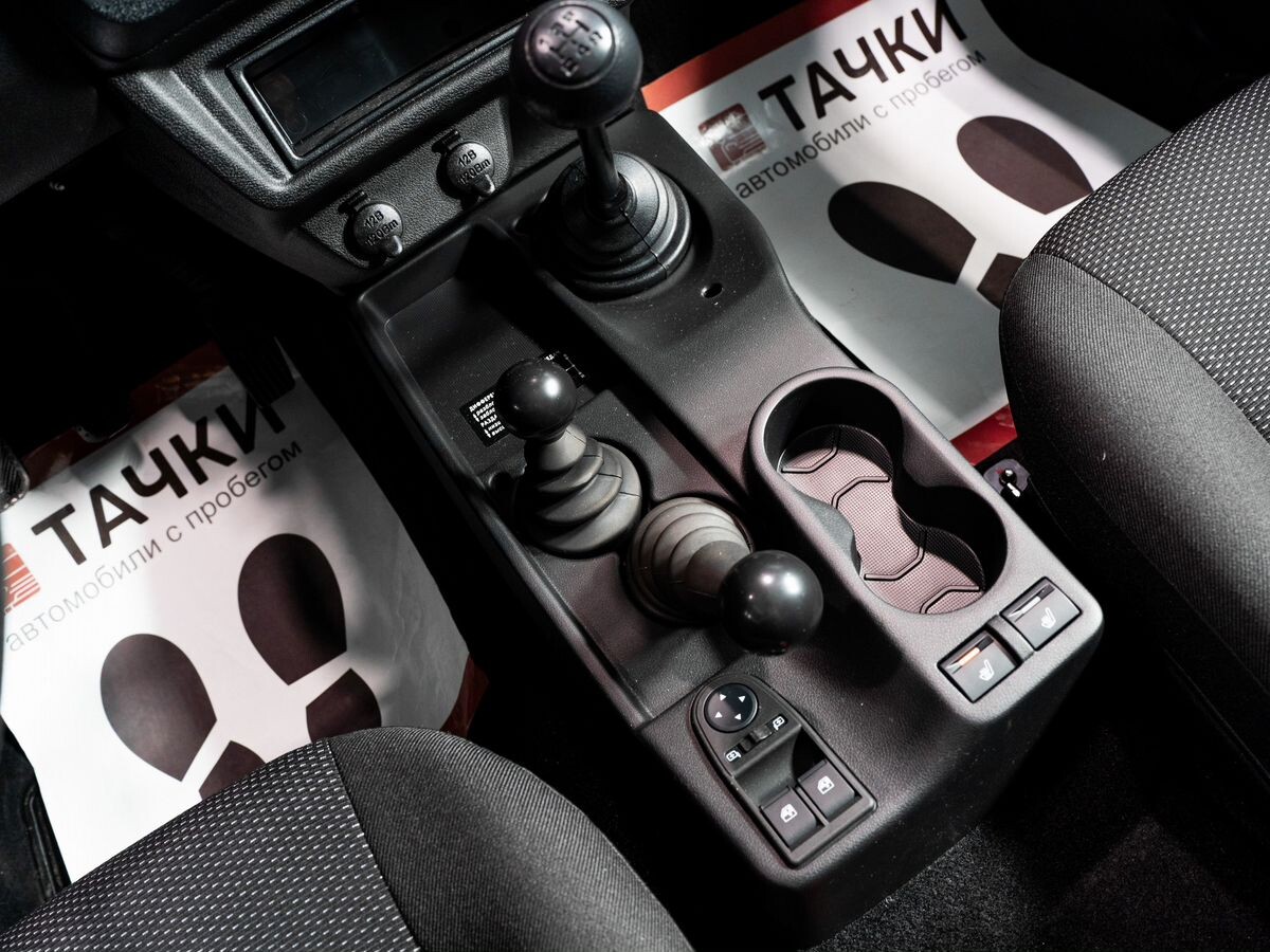 Lada (ВАЗ) Niva Legend 2025 - фото автомобиля