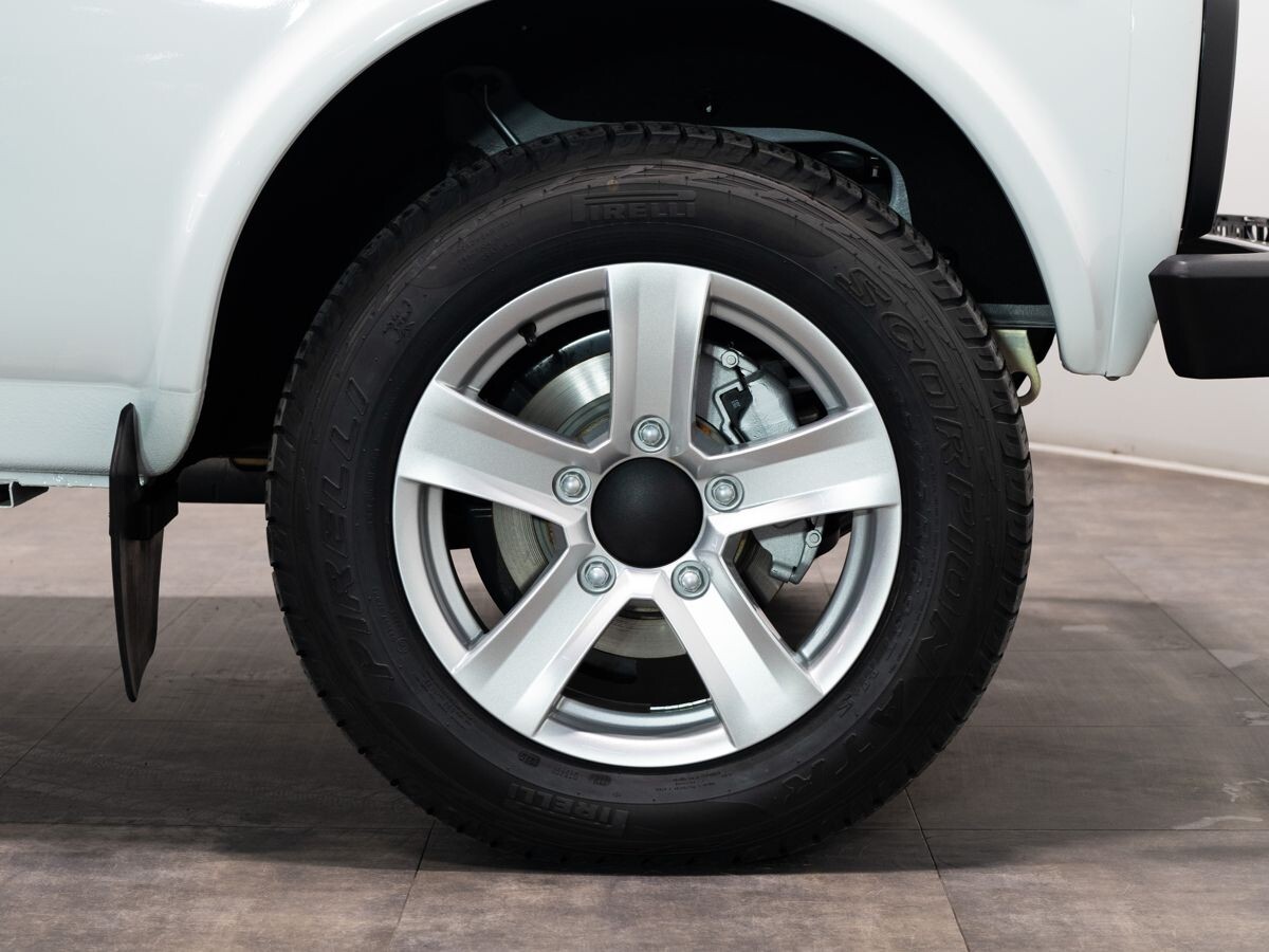 Lada (ВАЗ) Niva Legend 2025 - фото автомобиля