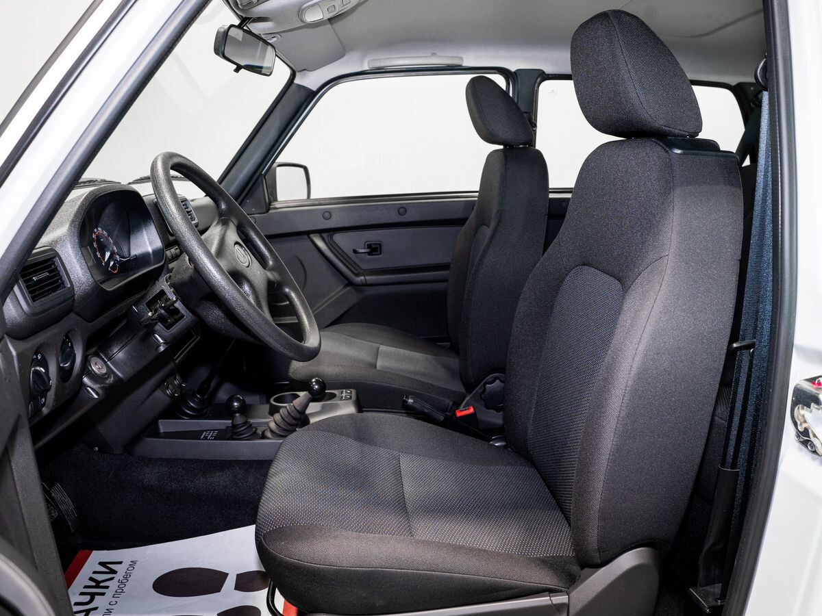 Lada (ВАЗ) Niva Legend 2025 - фото автомобиля