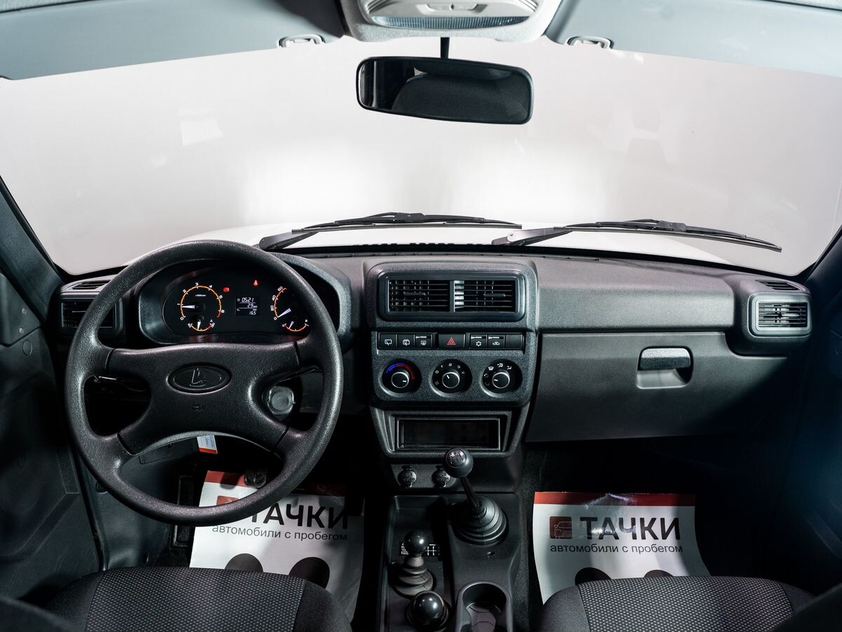 Lada (ВАЗ) Niva Legend 2025 - фото автомобиля