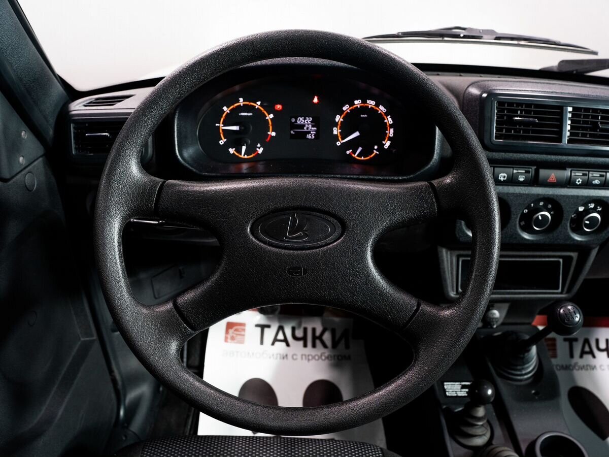 Lada (ВАЗ) Niva Legend 2025 - фото автомобиля