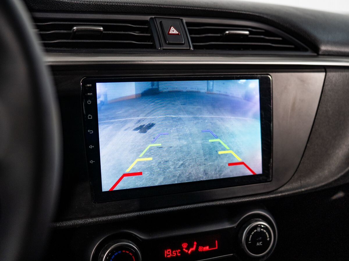 Kia Rio 2020 - фото автомобиля