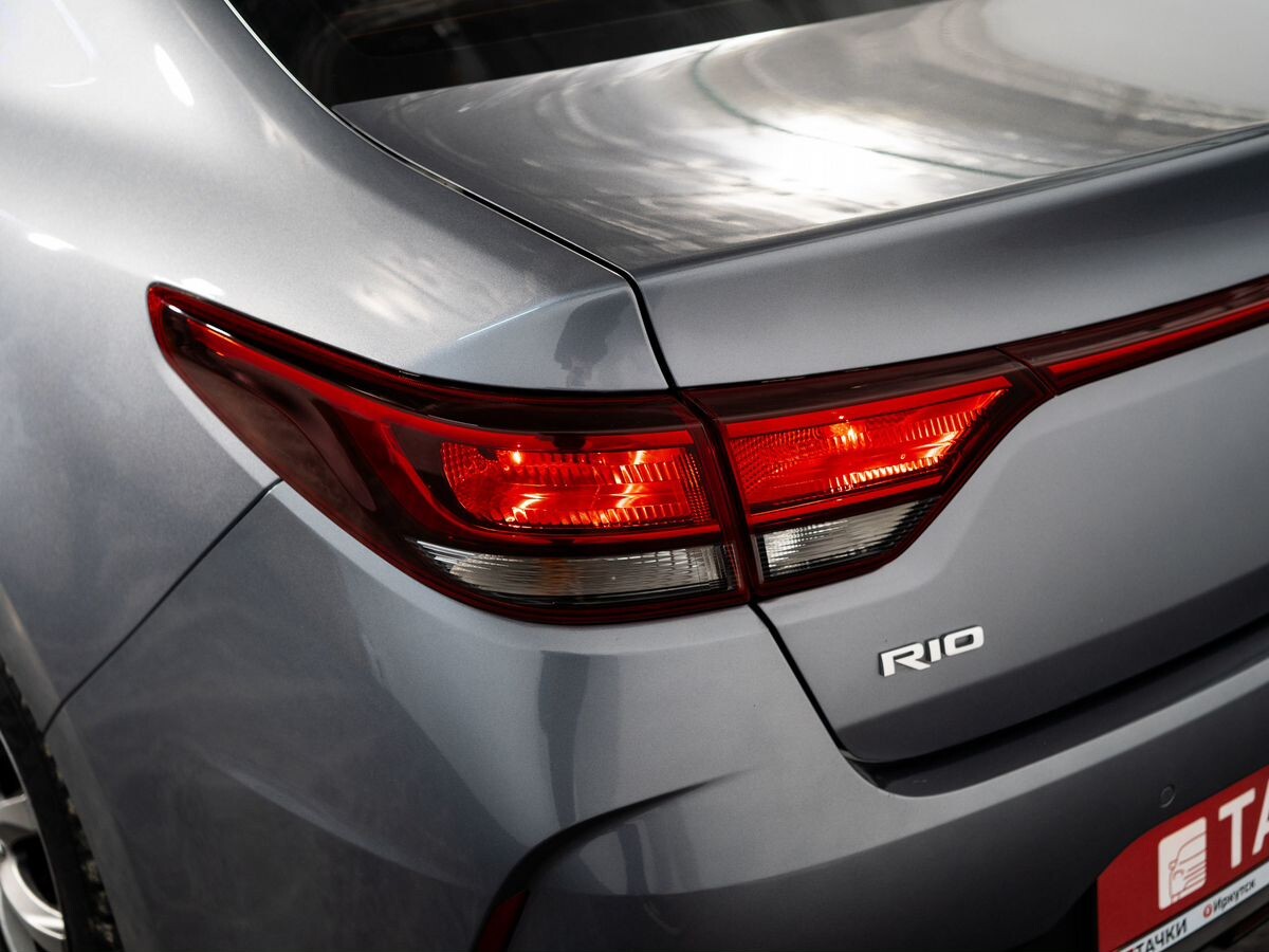 Kia Rio 2020 - фото автомобиля