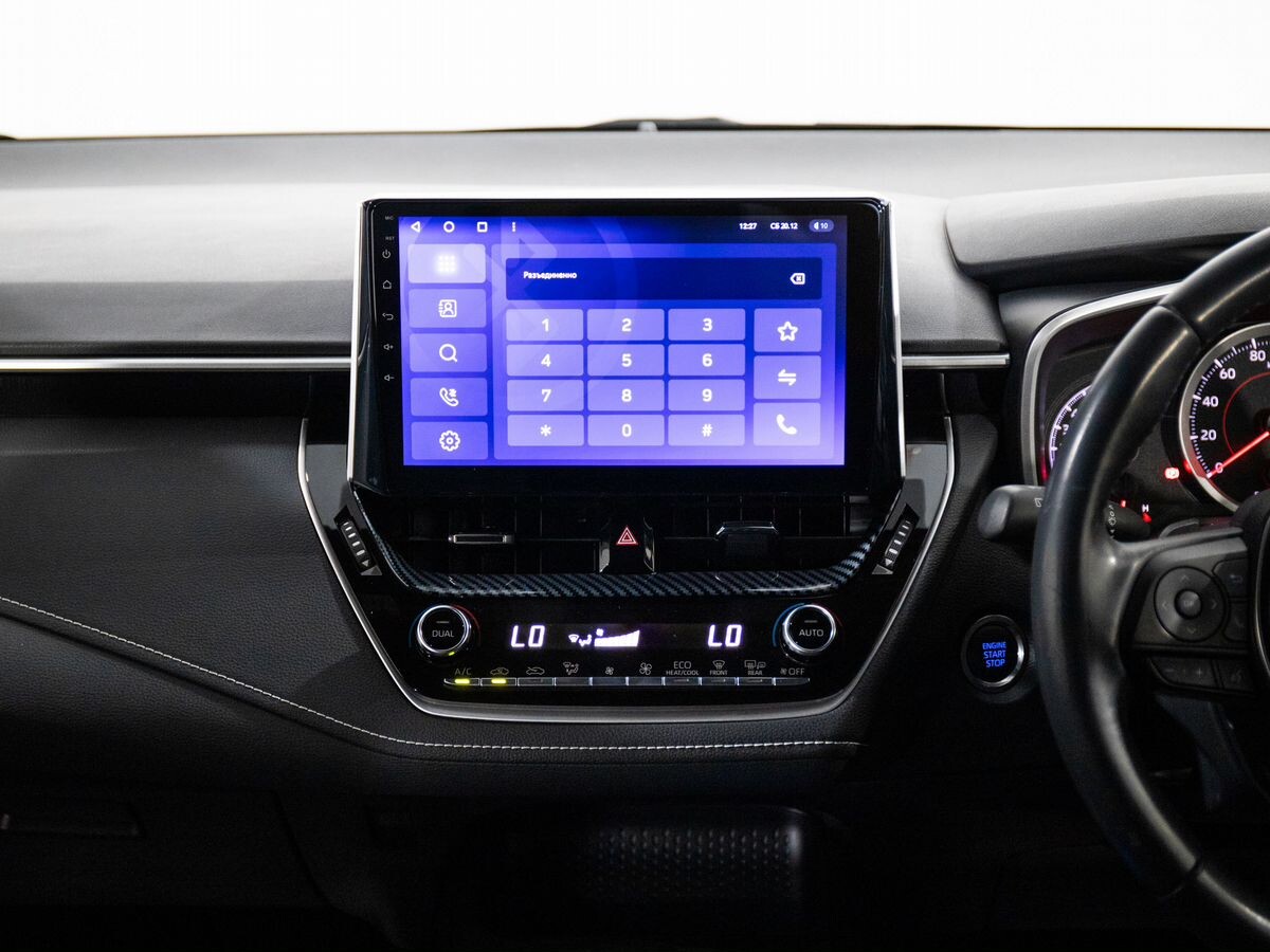 Toyota Corolla 2018 - фото автомобиля