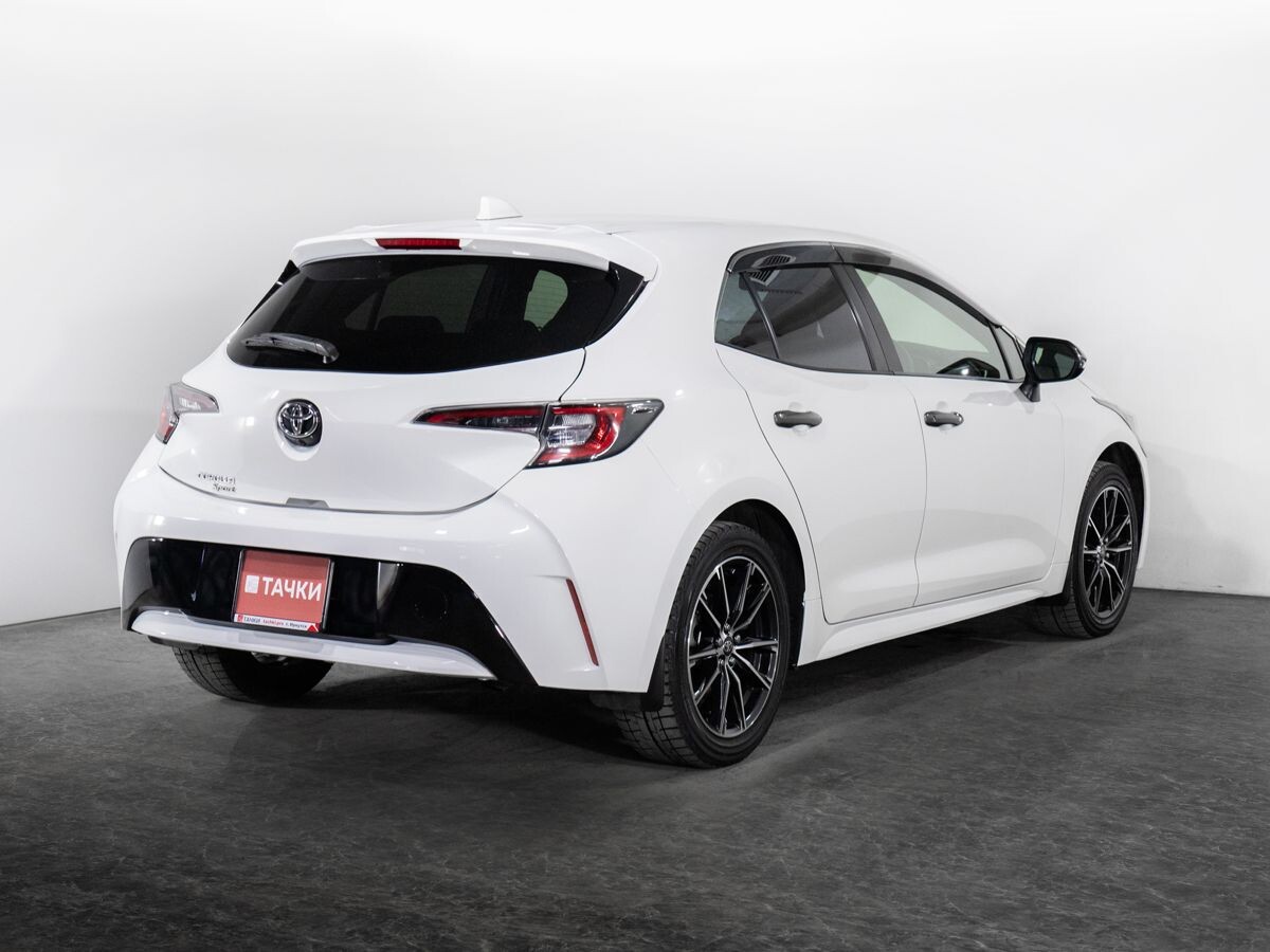 Toyota Corolla 2018 - фото автомобиля