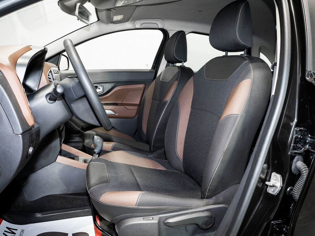 Lada (ВАЗ) XRAY 2017 - фото автомобиля