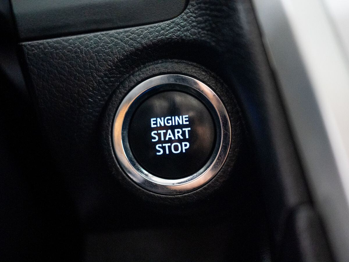 Toyota Camry 2015 - фото автомобиля