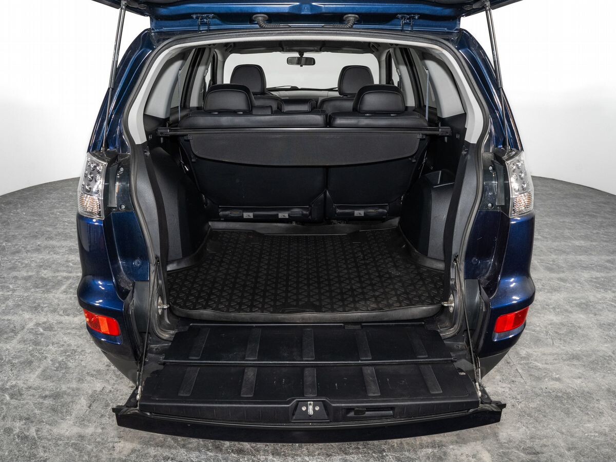 Mitsubishi Outlander 2011 - фото автомобиля