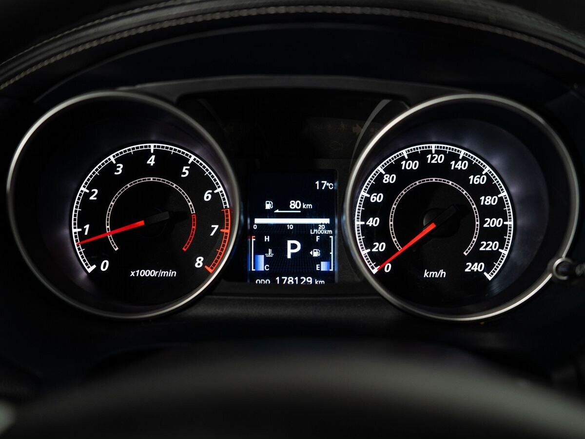 Mitsubishi Outlander 2011 - фото автомобиля