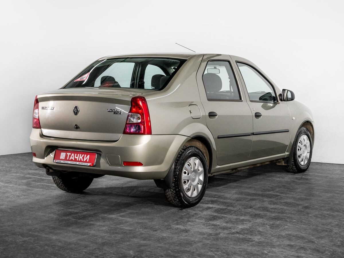 Renault Logan 2011 - фото автомобиля