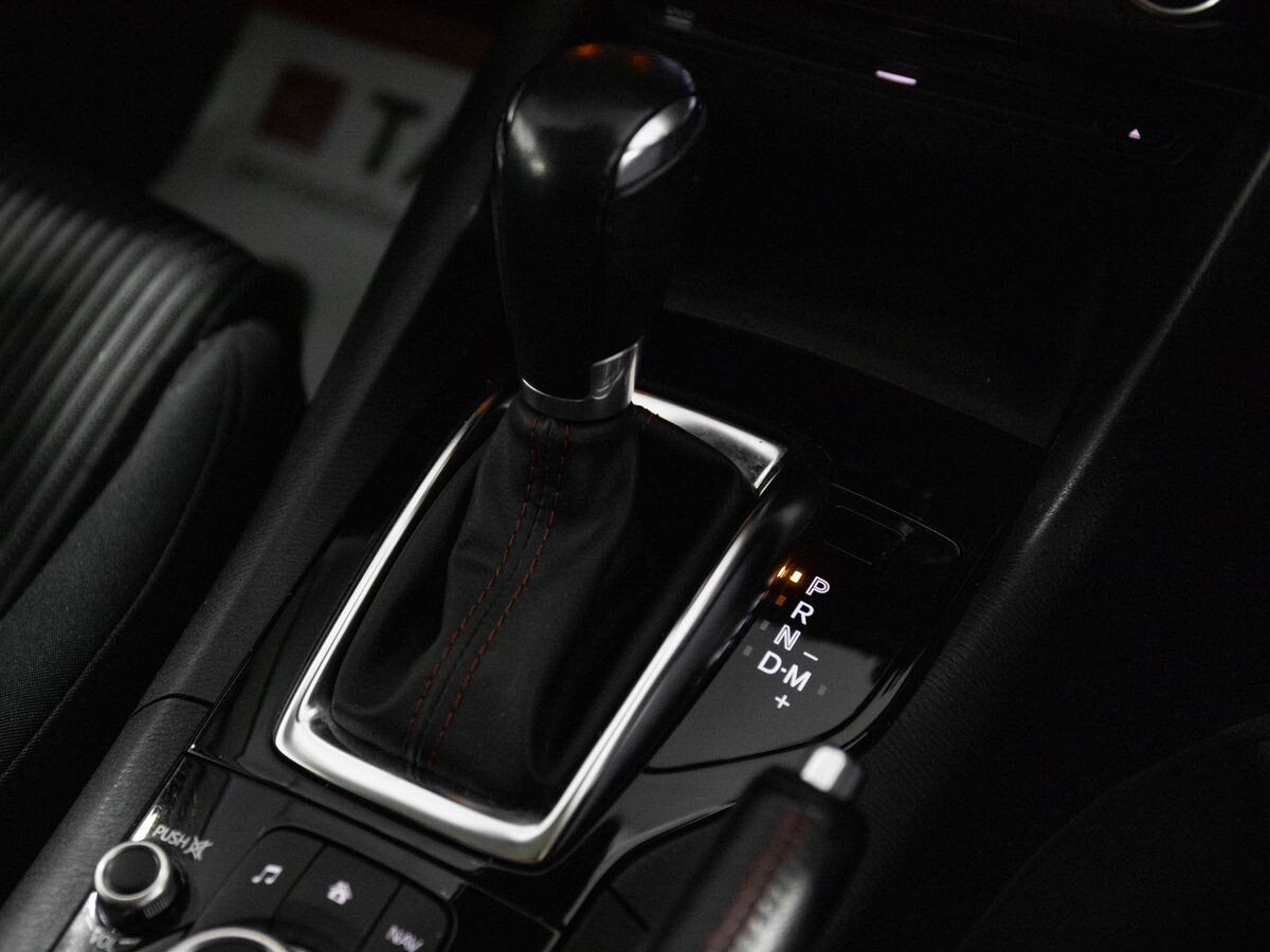 Mazda Axela 2014 - фото автомобиля